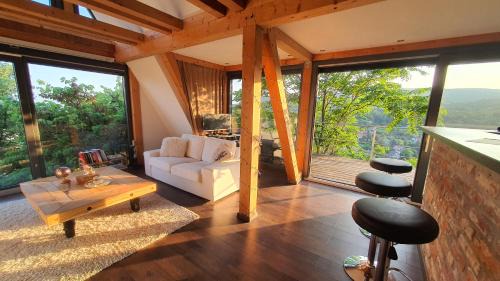 Pecs House | Contemporary Cottage with Views and Relaxing Hot Tub