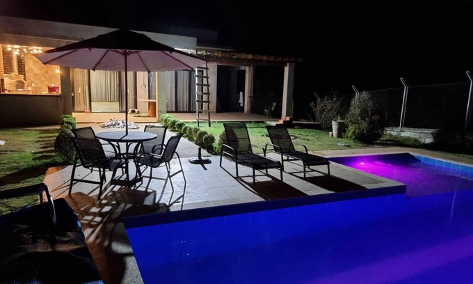 Mogi das Cruzes House | Modern Country House with Pool and Ocean View Amenities