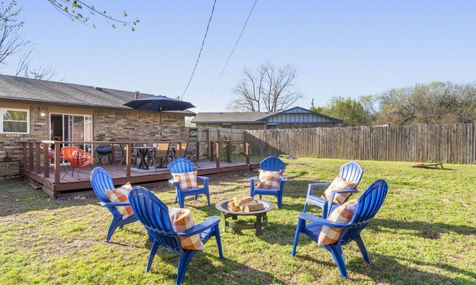Muskogee House | Guest Rated 10/10: Modern Country Gem with Coffee Bar