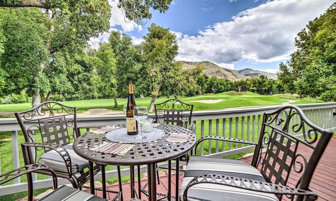 Dalton Ranch House | Premier Dalton Ranch Golf Club Home with Mountain Views
