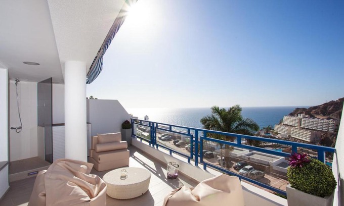 Taurito Apartment | Stylish Designer Apartment in Taurito with Ocean Views