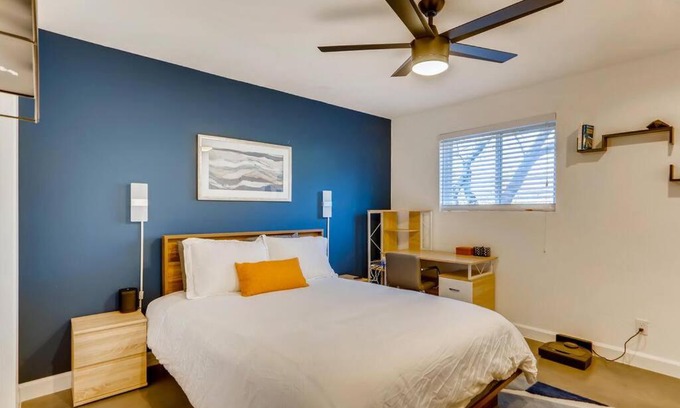 Clarksville Apartment | Stylish Condo Steps from Downtown Austin - Rated 9/10!