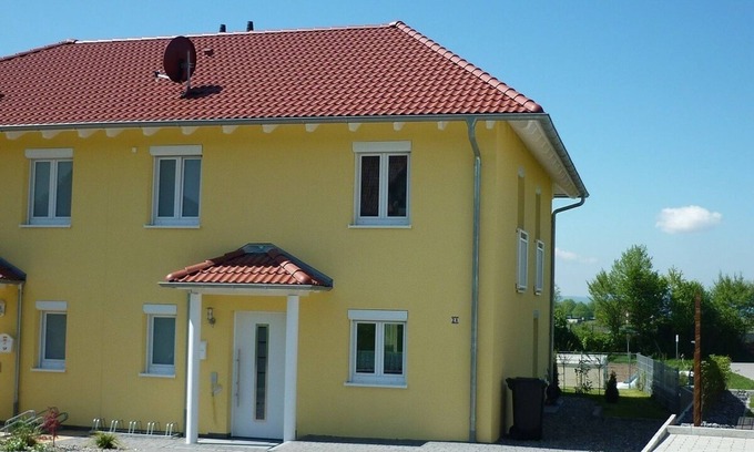 Stetten House | Stylish DHH with Exclusive Amenities & Lake Constance Views