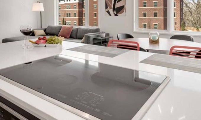 Fort Collins House | Modern Elegance on Linden – Walk/Bike Everywhere!