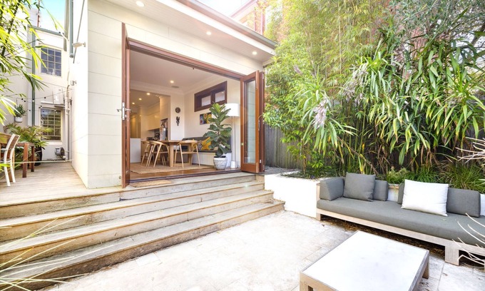 Randwick House | Elegant Stay with Pool, Spa, and Family-Friendly Amenities