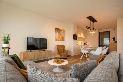 Blankenberge Apartment | Modern Beachside Apartment: Family-Friendly & Highly Rated