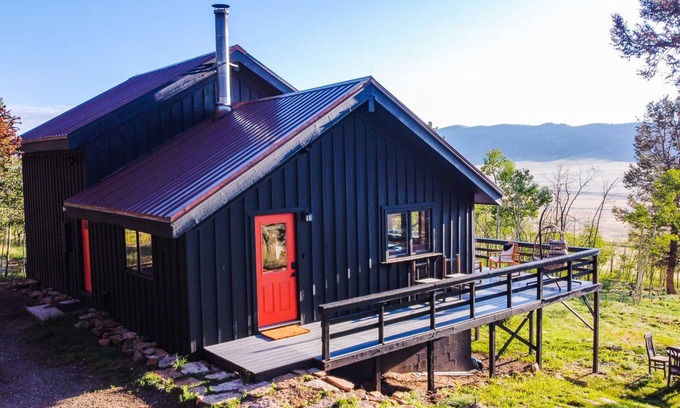 Fairplay Cabin | Top-Rated Fairplay Cabin with Pool & Kitchen, 33mi to Breckenridge