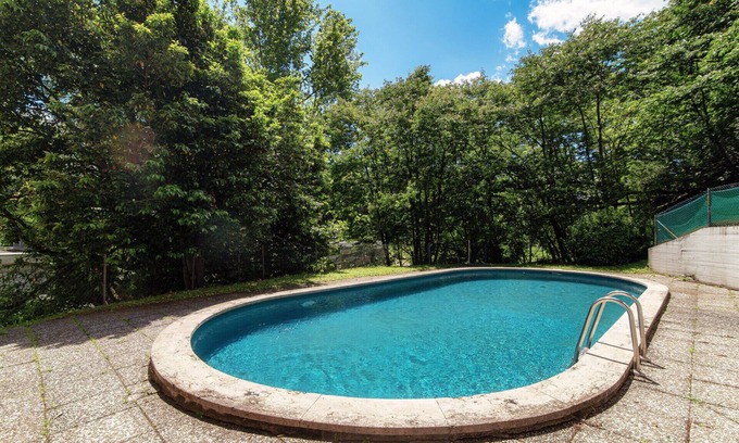 Savosa Apartment | Modern Family Apartment Near Lugano with Pool & Spa