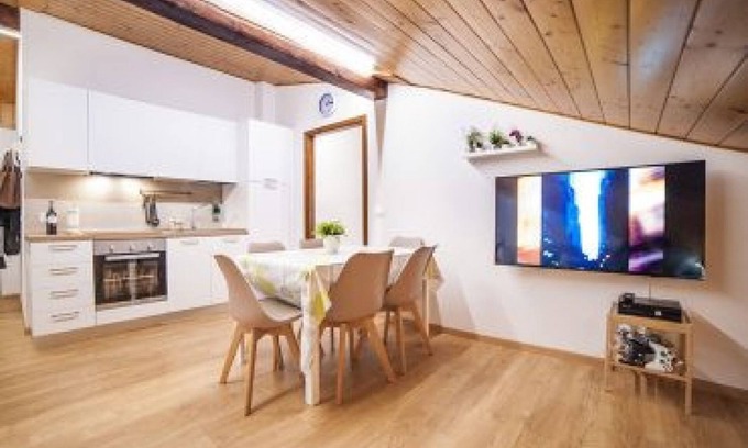 Pinzolo Apartment | Inviting Flat in Pinzolo with Spa and Family Amenities