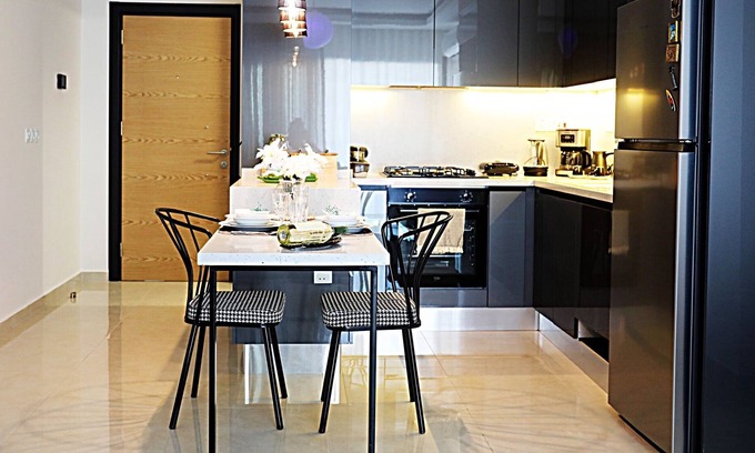 Yenisehir Apartment | Modern Flat w Balcony Near Kyrenia Gate in Nicosia