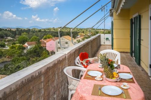 Molos Apartment | Modern Flat with Scenic Views in South Corfu - 9/10 Rated