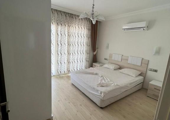 Akbuk Apartment | Stylish Flat with Pool and Sauna in Didim for Families