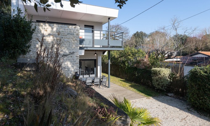 Saint-Georges-de-Didonne Villa | Modern Villa Steps from Royan Beach with Ocean Views
