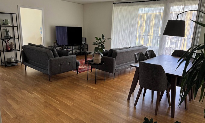 Crissier Apartment | Modern Fully Equipped Apartment - Free Parking