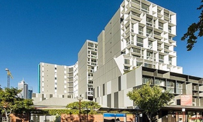 Perth Apartment | Stylish Fully Furnished Apartment with Kitchen & Top Rating