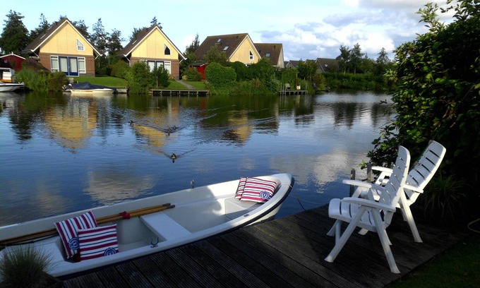 Medemblik House | Waterfront Retreat for 6 with Pool and Ocean Views