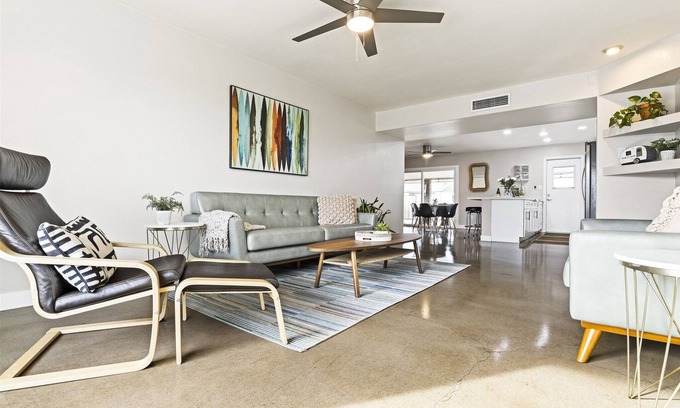 Tempe House | Discover a Modern Gem with Private Pool Near ASU