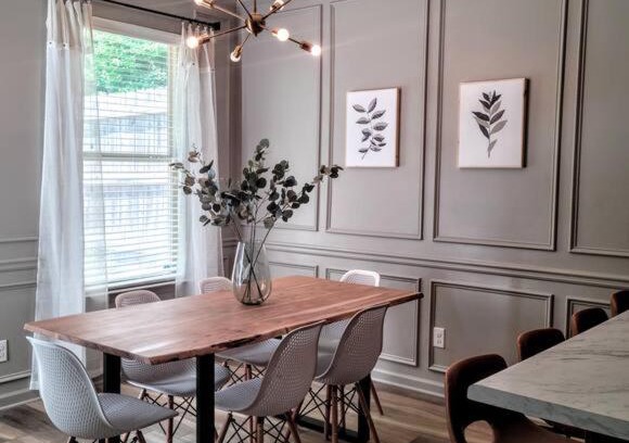 Acworth House | Modern Getaway with Private Firepit and Pet-Friendly Perks