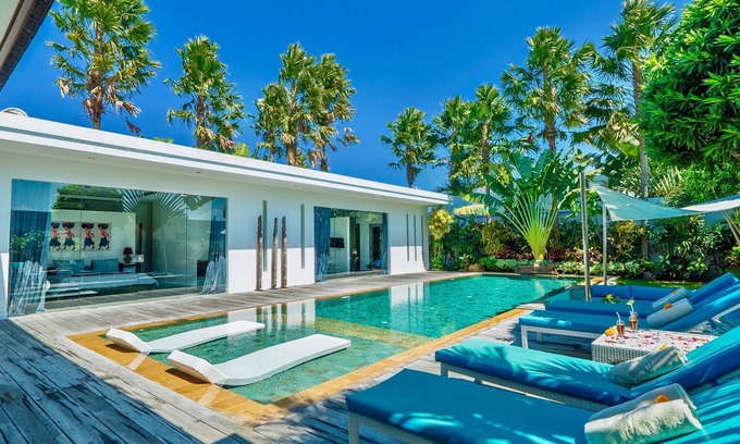 Sunset Road Villa | Stylish Villa in Seminyak with Pool & Paddy Views
