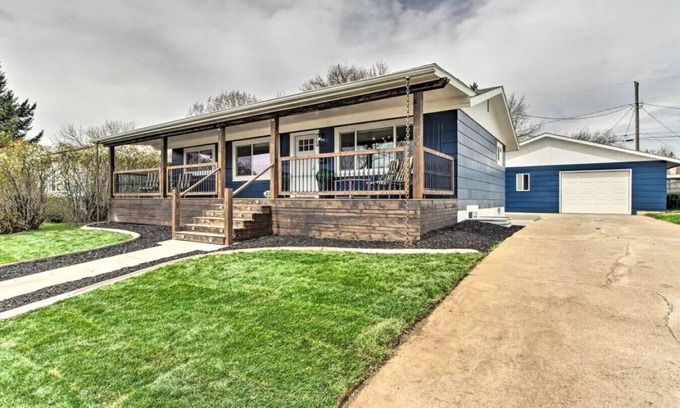 Great Falls House | Eco-Friendly Great Falls Retreat with Family Amenities