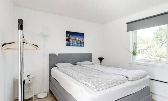 Centrum-Sandbacka House | Modern Great Stay Guest House - Family-Friendly Studio Retreat