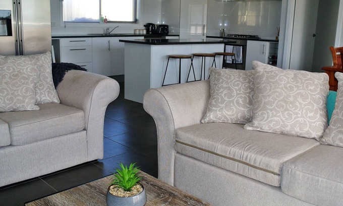 Lacepede House | Unique Coastal Retreat with Stunning Ocean Views & More!