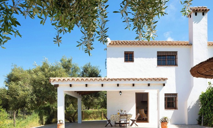 Zahora House | Chic Holiday Home "La Quinta de Maria Luisa 1" with Ocean View