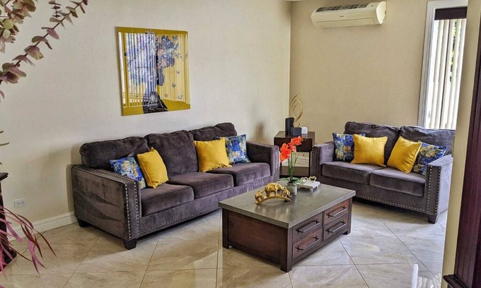 La Garita House | Convenient Home Near Airport with King & Queen Beds