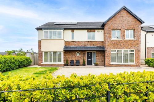Ballyboghil House | Convenient Homestay Rooms Near Dublin Airport