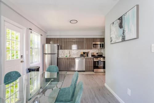 Black Rock Historic District House | Modern House in Black Rock