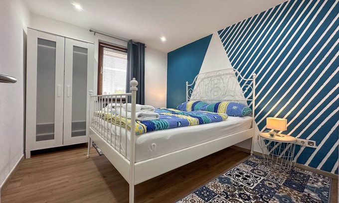 Longkamp House | Modern Family-Friendly Retreat Near the Moselle River