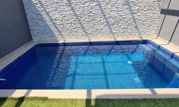 Manzanillo House | Modern House with Private Pool and Large Spaces in Manzanillo