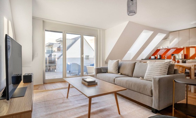 Kloten Apartment | Modern 2BR Kloten Apartment with Laundry near Market