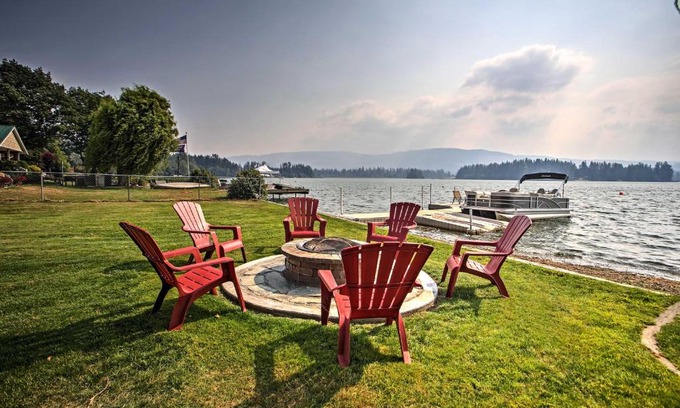McKenna House | Exceptional Lake Lawrence Retreat with Dock & Hot Tub