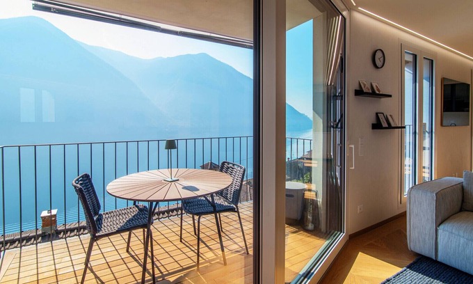 Gandria Apartment | Modern Lake View Apartment in the Village of Gandria (UNIQUE GANDRIA 2)