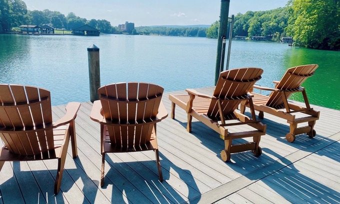 Huddleston Cabin | Scenic Lakeside Cabin with Pool, Spa & Pet-Friendly Perks