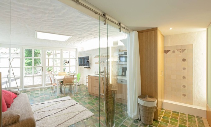 Stade Apartment | Modern Townhouse with Pool, Spa & High Guest Ratings