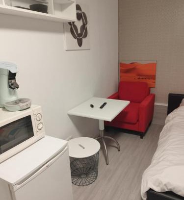 Beringen Apartment | Stylish Modern Studio - Family-Friendly & Highly Rated