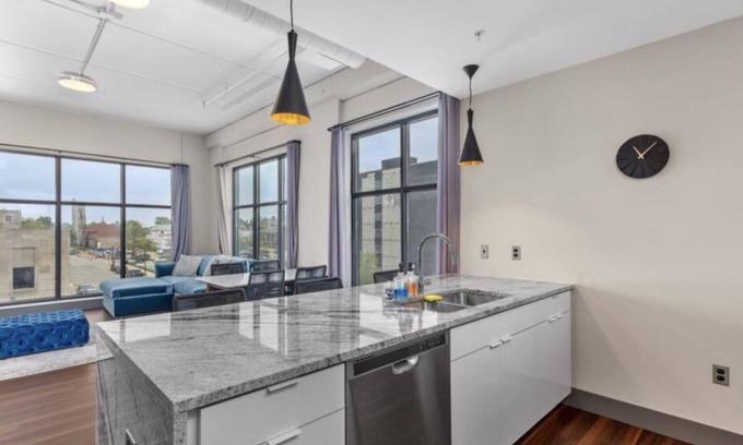 Nelson Apartment | Oceanfront Pet-Friendly Stay at The Leonard Building