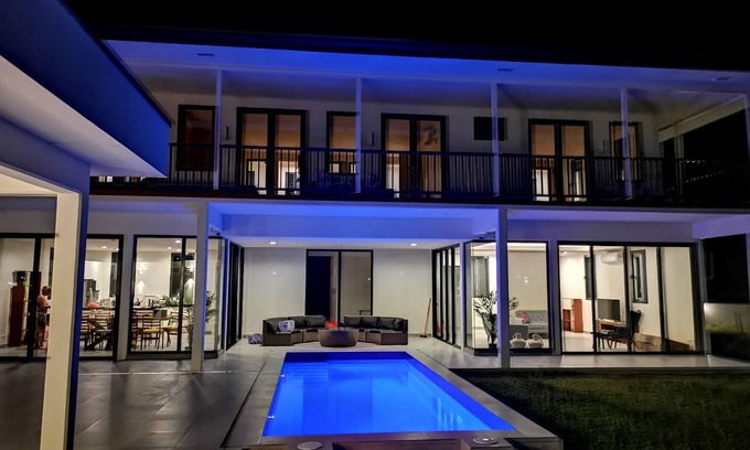 Noord Villa | Elegant Colonial Mansion with Private Pool Retreat