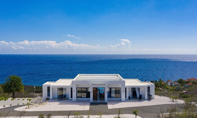St. Marie Villa | Indulge in a Private Pool Villa with Ocean Views - Coral Estate