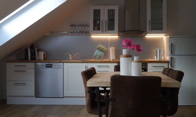 Krummhoern Apartment | Timeless Elegance with Pool & Breakfast for Happy Families