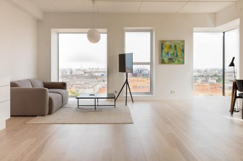 Vesterbro Apartment | Modern Minimalist Apartment with Panoramic Views