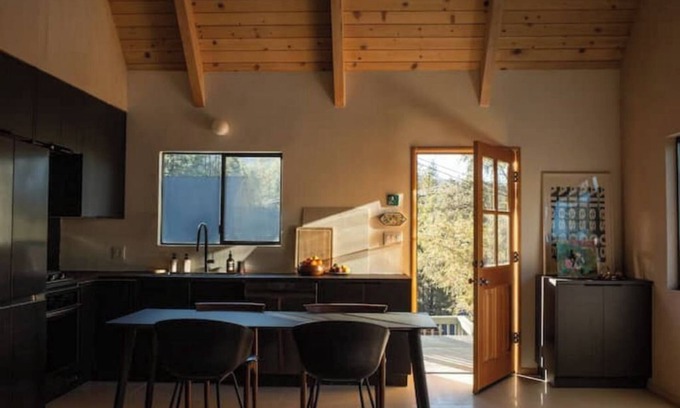 Pine Mountain Club Cabin | Guest Rated 10/10: Modern Mountain Forest Cabin Retreat