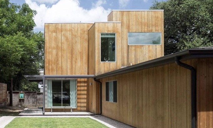 Galindo House | Modern 5 Bedroom Home Near South Congress - Pet Friendly
