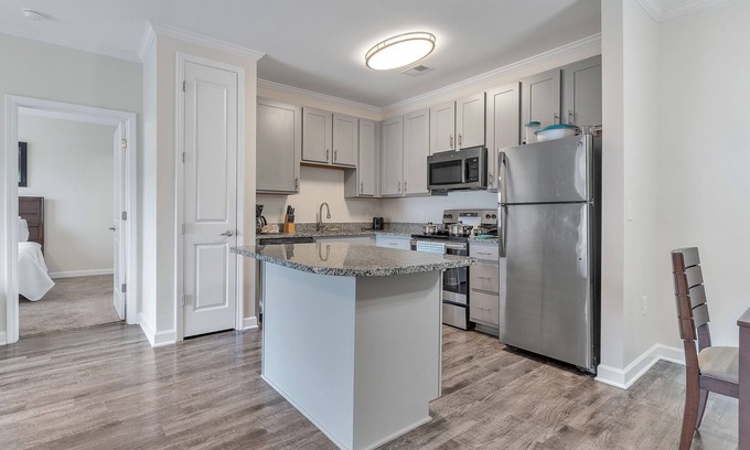 Hickory Apartment | Modern Oasis with Pool & Free Parking for Your Getaway