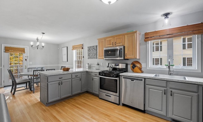 Manchester House | Inviting Colonial Home with Pet-Friendly Amenities
