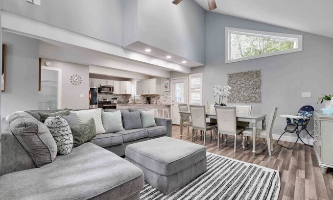 Tobyhanna House | Pet Friendly Modern Poconos Home with Game Room & Pool