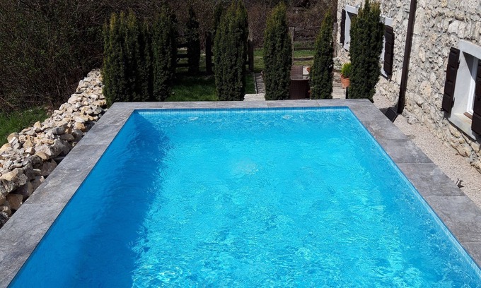 Lupoglav Apartment | Modern Private Flat with Pool in Authentic Istrian Village