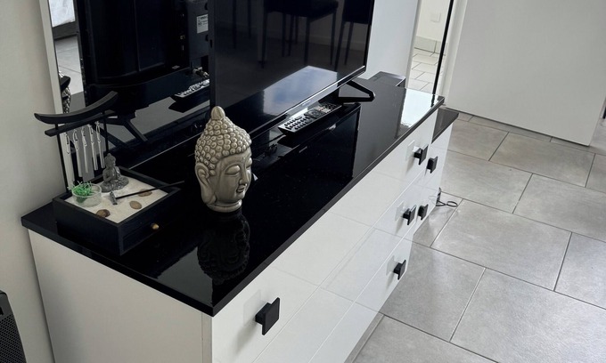 Pantin Apartment | Relaxing Modern Apartment in Pantin - Close to Paris Olympics